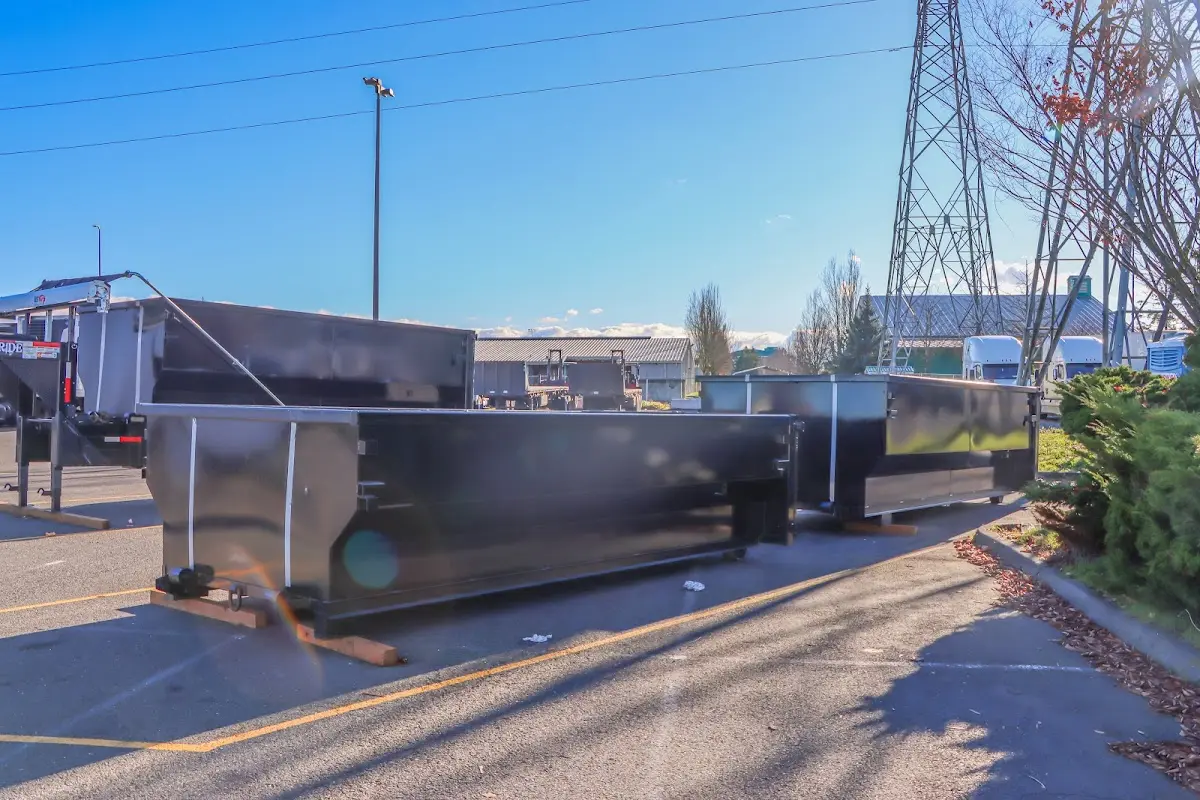 Professional dumpster rental and junk removal service in Lake Mathews
